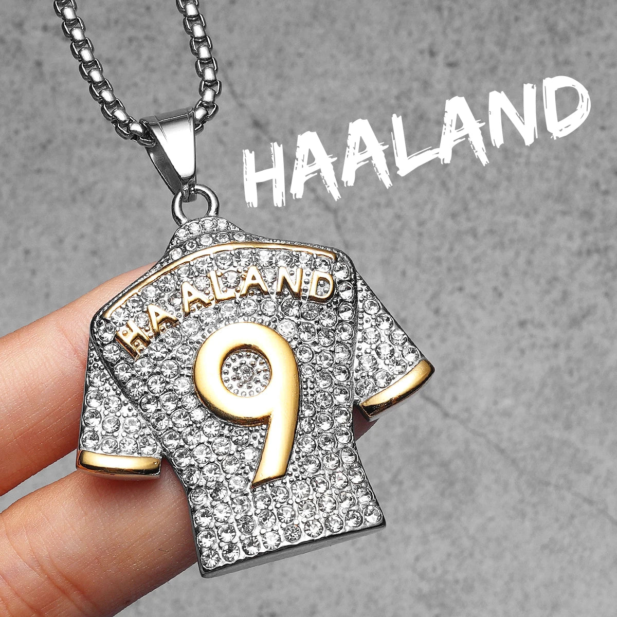 Iconic Football Legends Necklace™
